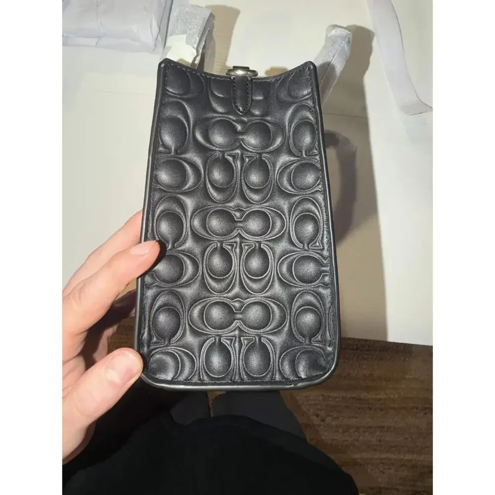 Coach nwt b7